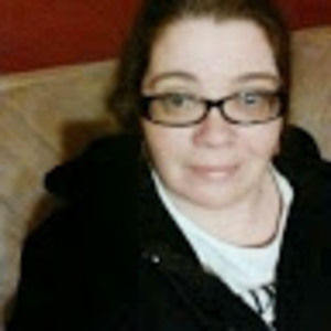 Meet your Posher, Hollie